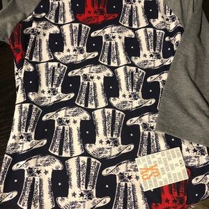 LuLaRoe Randy T. New with Tags!